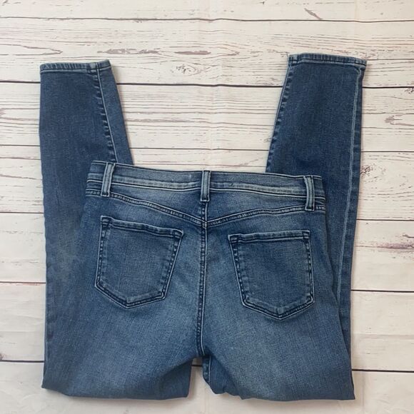 J Brand Jeans - Picture 3 of 6